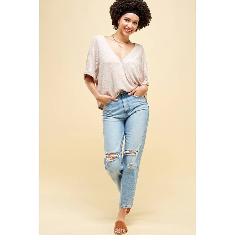 Soft Low Gauge Top